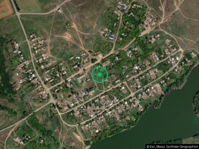 - 1/2 Земельного участка, кадастровый (условный) номер 61:22:0100801:124, месторасположение: Ростовская обл., р-н Миллеровский, п. Ярский, ул. Тенистая, 4, общая площадь 1300 кв.м. - 1/2 Жилого здания, кадастровый (условный) номер 61:22:0100801:275, месторасположение: Ростовская область, р-н. Миллеровский, п. Ярский, ул. Тенистая, д. 4, общая площадь 55, 2 кв.м. Имущество реализуется как общая долевая собственность.
Получение дополнительной информации по имуществу - в рабочие дни, путем направле