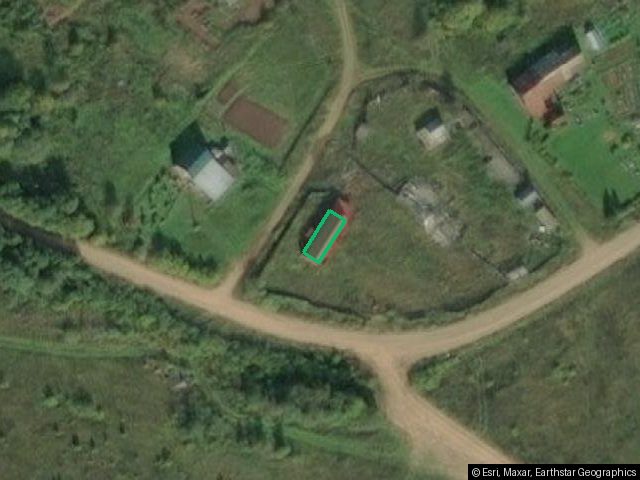 - жилой дом, площадь 146,8 кв.м., по адресу: Пермский край, г.о. Осинский, с. Паль, ул. Ситино, двлд. 12 , кадастровый номер 59:29:0710005:144, являющийся предметом залога ПАО «Сбербанк»;
- земельный участок, площадь 2252 кв. м, по адресу: Пермский край, г.о. Осинский, с. Паль, ул. Ситино, д. 12 , кадастровый номер 59:29:0710005:8, являющийся предметом залога ПАО «Сбербанк».
Имеются ограничения, подробно в выписке из ЕГРН.