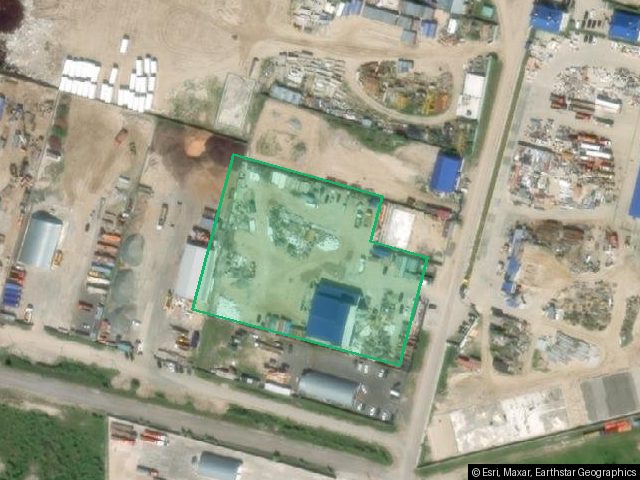Земельный участок: кадастровый номер 86:02:0707002:4520 общая площадь 10 593 кв.м., расположенный по адресу: Ханты-Мансийский автономный округ - Югра, Муниципальный район ХантыМансийский, территория автодорога Ханты-Мансийск-Нягань, земельный участок 26 Нежилое здание: Склад, кадастровый номер 86:02:0707002:4503 площадь 744.7 кв.м., расположенный по адресу: Ханты-Мансийский автономный округ - Югра, Муниципальный район ХантыМансийский, территория автодорога Ханты-Мансийск-Нягань, здание 26 Сооруж