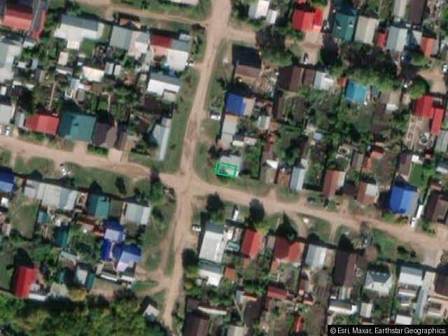 Жилой дом, назначение – жилое, общей площадью 41,7кв.м., кадастровый номер: 56:37:0101024:96; Земельный участок, общей площадью 444 кв.м., кадастровый номер: 56:37:0101024:31, расположенный по адресу: Российская
Федерация, Оренбургская область, город Бугуруслан, улица
О.Кошевого, д.26.
Имущество, реализуется как единый объект недвижимости (независимо от того, какой режим установленной собственности на залоговый объект) и реализуется по одной сделке, если иное не предусмотрено кредитным договором