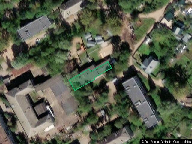 Нежилое здание (котельная № 3) общей площадью 400,1 м2, кад. №: 69:39:0140222:171, адрес: Тверская обл., г Вышний Волочек, ул. Егорова, д 2-А. Na-катионовый фильтр – 2 шт., Автоматика АМКО-1-К, Водонагреватель 13/2 сек., Водонагреватель – 2 шт., Газораспределительное устройство (ГРУ) с системой распределительных газопроводов, Дымосос 1-10. Обременение – договор аренды на неопределенный срок. Земельный участок под котельной принадлежит МО «Город Вышний Волочек» Тверской области и находится в арен