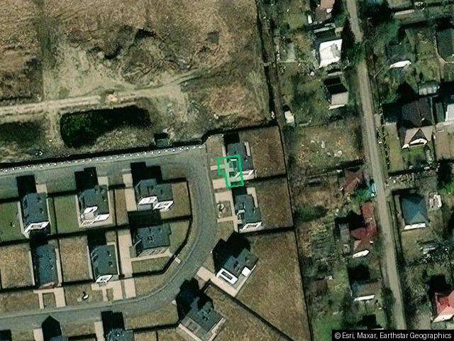 Жилой дом, назначение: жилое, площадью 85,7 кв.м., расположенный по адресу Ленинградская область, Ломоносовский район, МО «Аннинское городское поселение», г. п. Новоселье кадастровый номер: 47:14:0501004:2046. Земельный участок площадью 649 кв.м. с кадастровым номером: 47:14:0501004:905
Порядок ознакомления с имуществом должника:
Ознакомление с имуществом по местонахождению. Получить дополнительную информацию об имуществе, в т.ч. по вопросам осмотра, можно в рабочие дни с 11:00 до 14:00, тел. 84