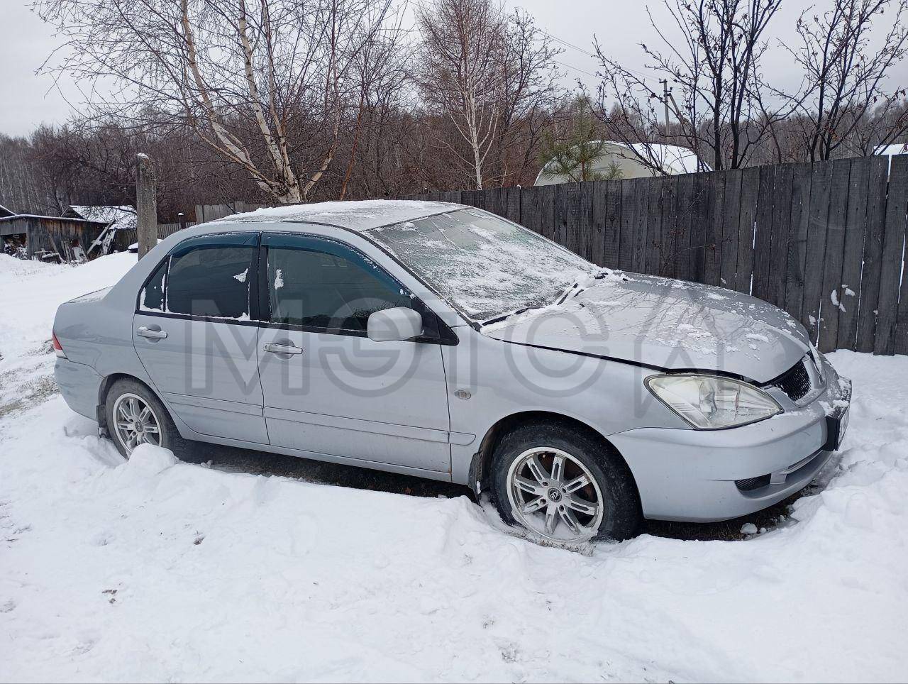 Автомобиль: марка, модель Mitsubishi Lancer 1.6, тип ТС легковой седан, категория ТС В, идентификационный номер (VIN): JMBSRCS3A7U013755,
год выпуска ТС: 2006,
шасси (рама) № отсутствует, цвет серебристый, мощность 98 л.с, тип двигателя бензиновый
Регистрация перехода права собственности на имущество (постановка на регистрационный учет), а также снятие арестов и ограничений осуществляется самостоятельно Покупателем, за его счет и его силами. Покупателем не могут быть предъявлены Организатору тор