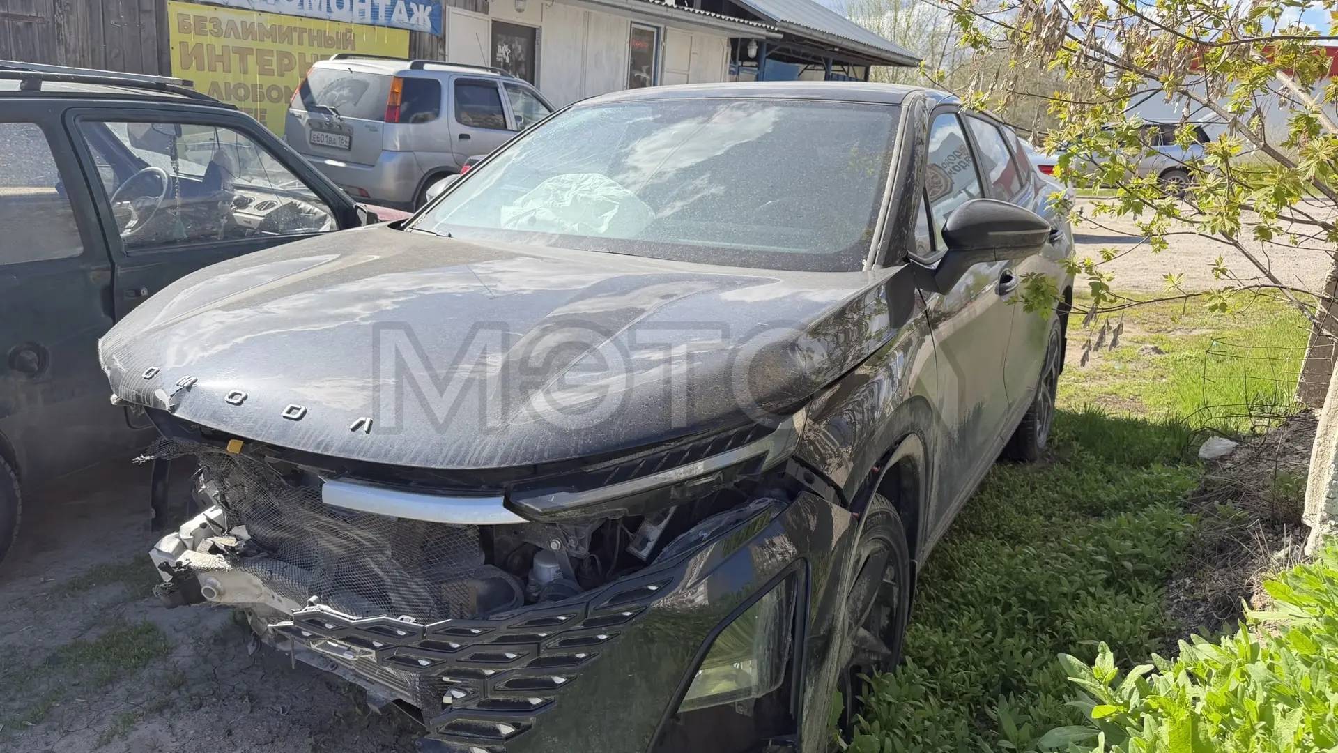 легковой автомобиль, OMODA C5, VIN LVVDB21B2PD388493, 2023 года выпуска.
Техническое состояние транспортного средства: автомобиль на ходу, заводится, в результате ДТП повреждены передний бампер, передние фары и противотуманные фары, капот, лобовое стекло, передние крылья и пробит радиатор, сработала подушка безопасности.
Порядок ознакомления с имуществом должника:
Для получения всей имеющейся информации о лоте (в том числе фото) необходимо направить запрос на адрес эл. почты (в теме письма указа
