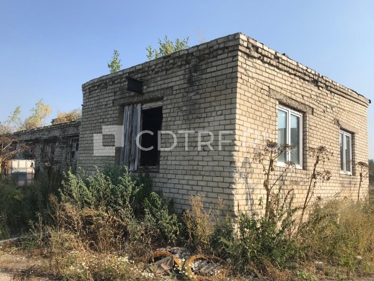 1/2 доля в праве на объекты недвижимости, расположенные по адресу: Ярославская область, р-н Переславский, с. Новоселье: - нежилое здание с кадастровым номером: 76:11:030101:104, общей площадью 410,3 кв.м - земельный участок с/х назначения с кадастровым номером: 76:11:031502:55, общей площадью 2 908,0 кв.м,
Ознакомиться с имуществом возможно по месту его нахождения по предварительному согласованию времени и даты ознакомления по адресу электронной почты: pomauv@mail.ru