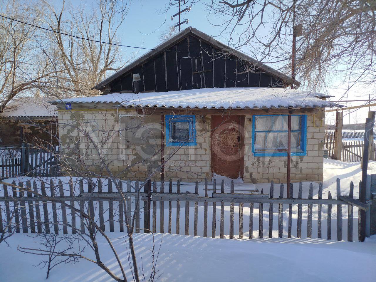 Здание, площадь 38.6 кв.м., назначение: Жилой дом, адрес (местонахождение): Российская Федерация, Оренбургская область, муниципальный район Светлинский, сельское поселение Спутниковский сельсовет, поселок Первомайский, улица Строителей, дом 15, кадастровый (условный) номер: 56:27:0701001:852 Находится в совместной собственности.
Порядок ознакомления с имуществом должника:
Ознакомление с имуществом осуществляется по согласованию с организатором торгов по эл. почте: bogdan_monoul@mail.ru и тел.: 8