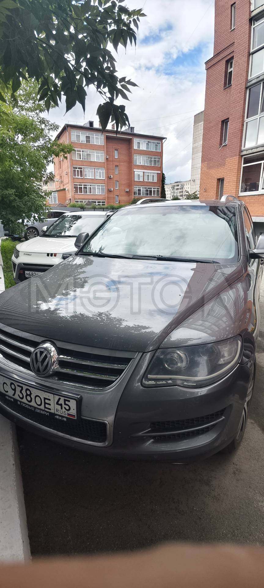VOLKSWAGEN TOUAREG 2007 г.в., VIN №WVGZZZ7LZ8D006470, цвет темно-серый, 174л.с. тип двигателя дизель, механическая коробка передач.
Порядок ознакомления с имуществом должника:
Предварительное ознакомление участников с перечнем имущества и положением о торгах осуществляется по месту нахождения организатора торгов: 640018, г.Курган, ул.Пролетарская, д.20, корп.1, пом.20/4, оф.2, тел.89924289578, kr15d@mail.ru по предварительному согласованию.
Во избежание претензий к Арбитражному управляющему, отн