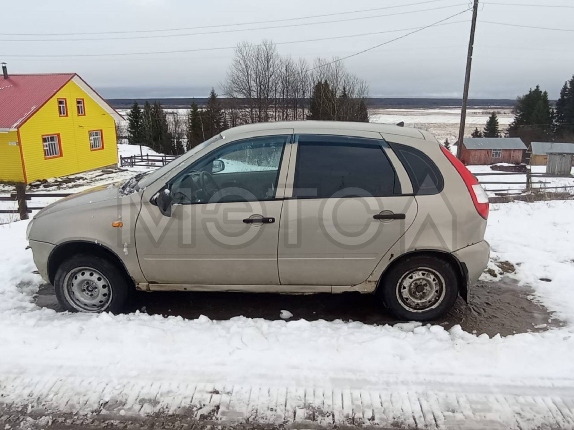 Легковой автомобиль, марка: ЛАДА, модель: 111930 LADA 111930, год изготовления: 2008, VIN: XTA11193090092915, г/н: Е157ВУ11.
Двигатель неисправен. Есть неисправности системы зажигания и сигнализации. Отсутствует передний бампер и аккумулятор . Необходима замена порогов. Сломано левое зеркало заднего вида, есть скол на заднем бампере. Фактическое состояние транспортного средства определяется заинтересованным лицом при осмотре.
Титульный собственник - супруг должника.
Все риски, связанные с не озн