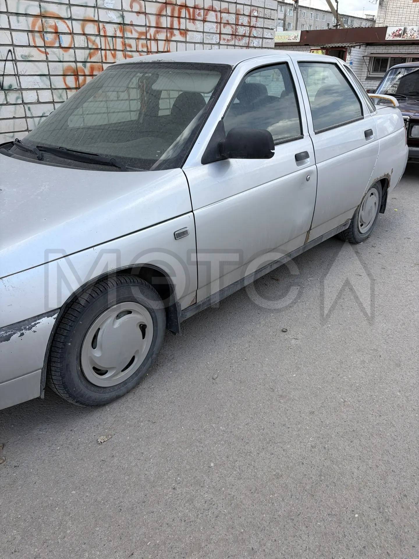 Легковой автомобиль, марка: ВАЗ, модель: 21101 , год изготовления: 2007, цвет: СВЕТЛО СЕРЕБРИСТЫЙ , VIN: ХТА21101071023138, г/н: А902ТЕ134.
Порядок ознакомления с имуществом должника:
Ознакомиться со сведениями (документами) о предмете торгов, можно у организатора торгов в рабочие дни по адресу: г. Волгоград ул. Менделеева д.100 оф.4, с 12.00 до 16.00 часов местного времени; по предварительному согласованию с организатором торгов по тел. 8 - 927-062-53-53, эл. почта: p.etrushova-86@yandex.ru, по