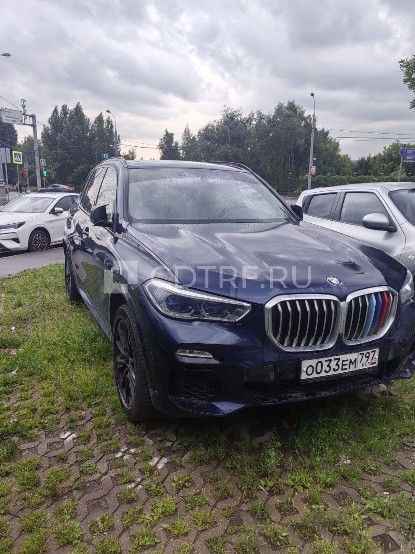 Легковой автомобиль БМВ X5 XDRIVE 40i, 2021г.в., грн О033ЕМ797, VIN WBAGR610X09G73359.
Ознакомление с имуществом осуществляется по согласованию по телефону 8-915-256-59-50, или, по E-mail: auworking@mail.ru. Во избежание претензий к арбитражному управляющему относительно технического состояния имущества (лота), его комплектности, покупателю, действуя добросовестно, необходимо проявить должную осмотрительность и выехать по месту нахождения имущества (лота) с целью его осмотра – личного либо через