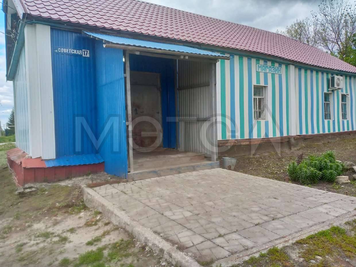 1/2 доля в праве на нежилое здание,
площадь: 58,6кв.м., кадастровый номер:
64:30:030101:334 и 1/2 доля в праве на
земельный участок , площадь: 777кв.м.,
категория земель: Земли населенных
пунктов, разрешенное использование:
Для ведения личного подсобного
хозяйства, кадастровый номер:
64:30:030101:120, Адрес
(местоположение): Саратовская область,
р-н Ртищевский, с Макарово, ул
Советская, д 17
Порядок ознакомления с имуществом должника:
С ЛОТОМ №1 можно ознакомиться по месту его нахождения: Сарато
