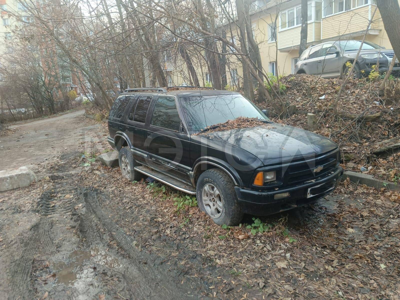 Легковой автомобиль, марка: Chevrolet-Blazer, год изготовления: 1995, VIN: 1GNDT13W0SK253445, мощность двигателя, л. с. (кВт): 161. Пробег уточнять при осмотре.
Порядок ознакомления с имуществом должника:
Ознакомление с имуществом осуществляется по согласованию с организатором торгов по эл. почте: bogdan_monoul@mail.ru и тел.: 8-927-054-67-89 (в рабочие часы).
Ознакомление с имуществом производится самостоятельно и за счет потенциального покупателя с момента публикации сообщения о продаже имущес