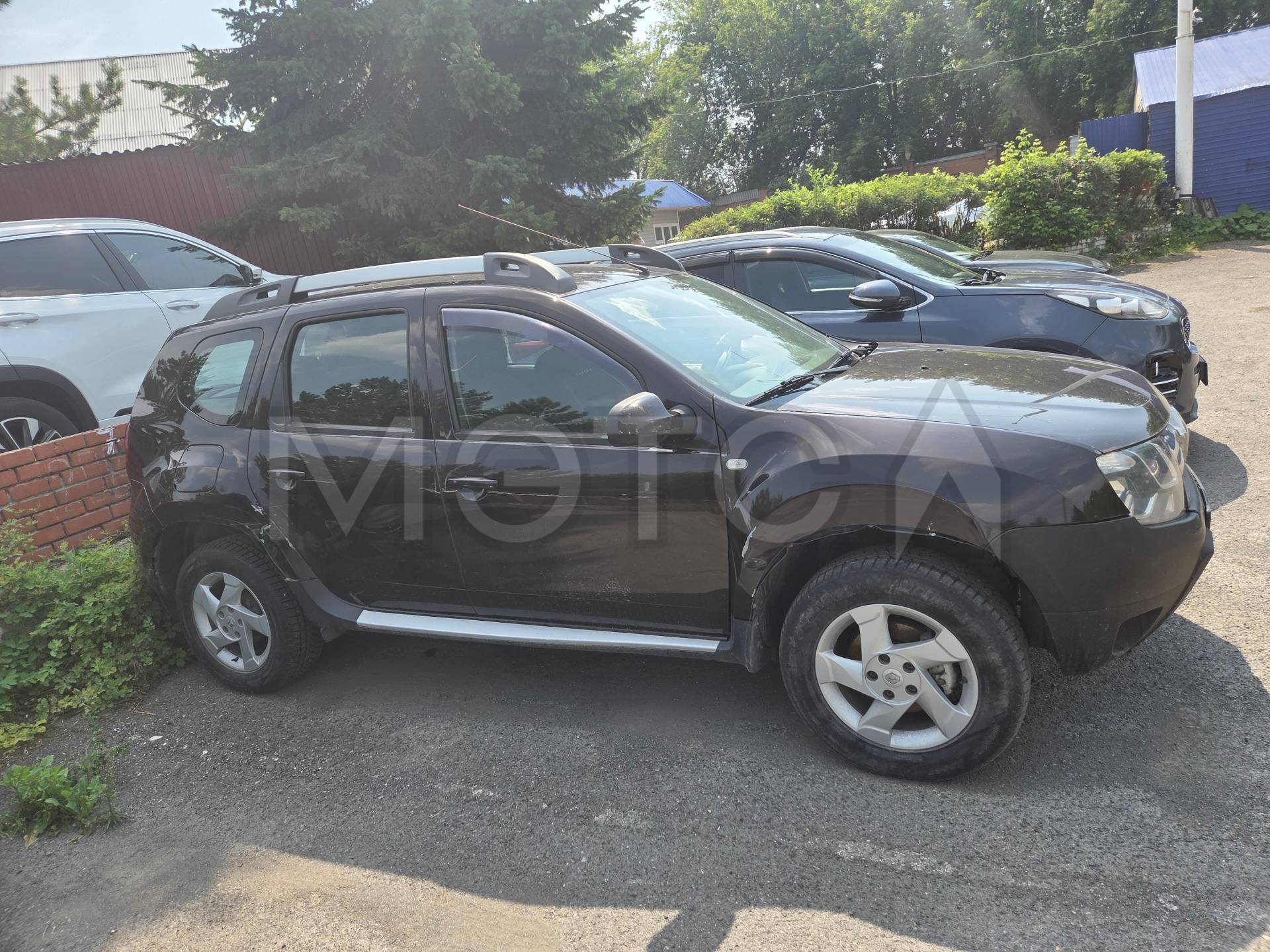 автомобиль легковой марки RENAULT DUSTER, VIN: X7LHSRHGD54600149, 2016 года выпуска (государственный регистрационный номер О415НК142)
Порядок ознакомления с имуществом должника:
Для ознакомления с лотом необходимо направить запрос на torgi.au@mail.ru или по тел. 8 995-161-21-21