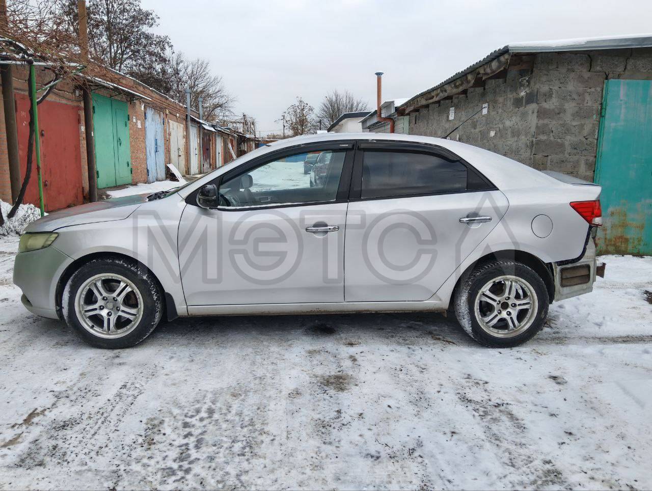 KIA, марка: KIA TD, модель: (CERATO FORTE), год изготовления: 2012 г.в., цвет: Серебристый, VIN: XWEFW411BC0000369, ПТС: 39НН 647555, г/н: Х438НА761, изготовитель (страна): Россия, модель двигателя: G4FC, тип двигателя: Бензиновый, двигатель №: CH223358, мощность двигателя, л. с. (кВт): 126 (92.7), рабочий объем двигателя, куб. см: 1591, кузов №: XWEFW411BC0000369, экологический класс: ЧЕТВЕРТЫЙ, разрешенная максимальная масса: 1720 кг, масса без нагрузки: 1326 кг, организация-изготовитель ТС: О