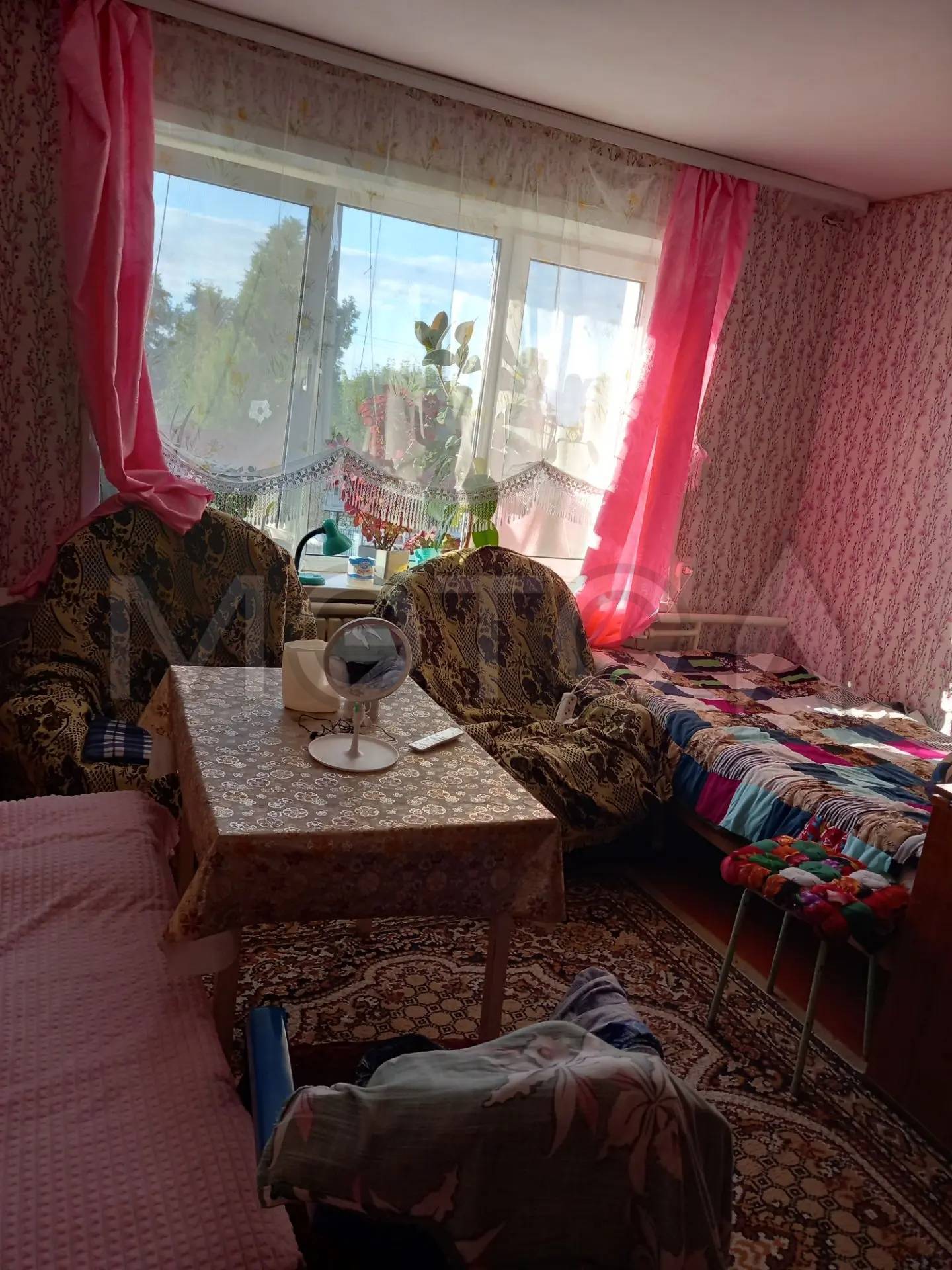 жилое помещение - квартира, площадью 24,80 кв.м., кадастровый номер: 32:09:0130153:315, расположенное по адресу: Российская Федерация, Брянская область, м.р-н Злынковский, г.п.Злынковское, г.Злынка, ул.Щорса, д.6, кв.11
Порядок ознакомления с имуществом должника:
Ознакомление производится по месту нахождения имущества по предварительному согласованию с финансовым управляющим по тел.+79048808108 или эл.почте kochug86@mail.ru.
