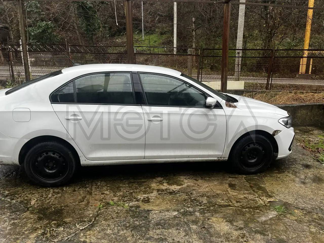 транспортное средство: Volkswagen Polo, Идентификационный номер (VIN номер): XW8ZZZCKZMG027950, Год выпуска: 2021 гос.номер М830МВ193.
Обращаю внимание, что на имущество зарегистрировано ограничение (обременение) права: находится в залоге у АО «ТБанк».
На кузове автомобиля есть недокрашенные места, необходимо исправить печь в радиаторе.
Обращаю внимание, что автомобиль находился в эксплуатации и является бывшим в употреблении; может иметь скрытые недостатки (неисправности), которые являются след