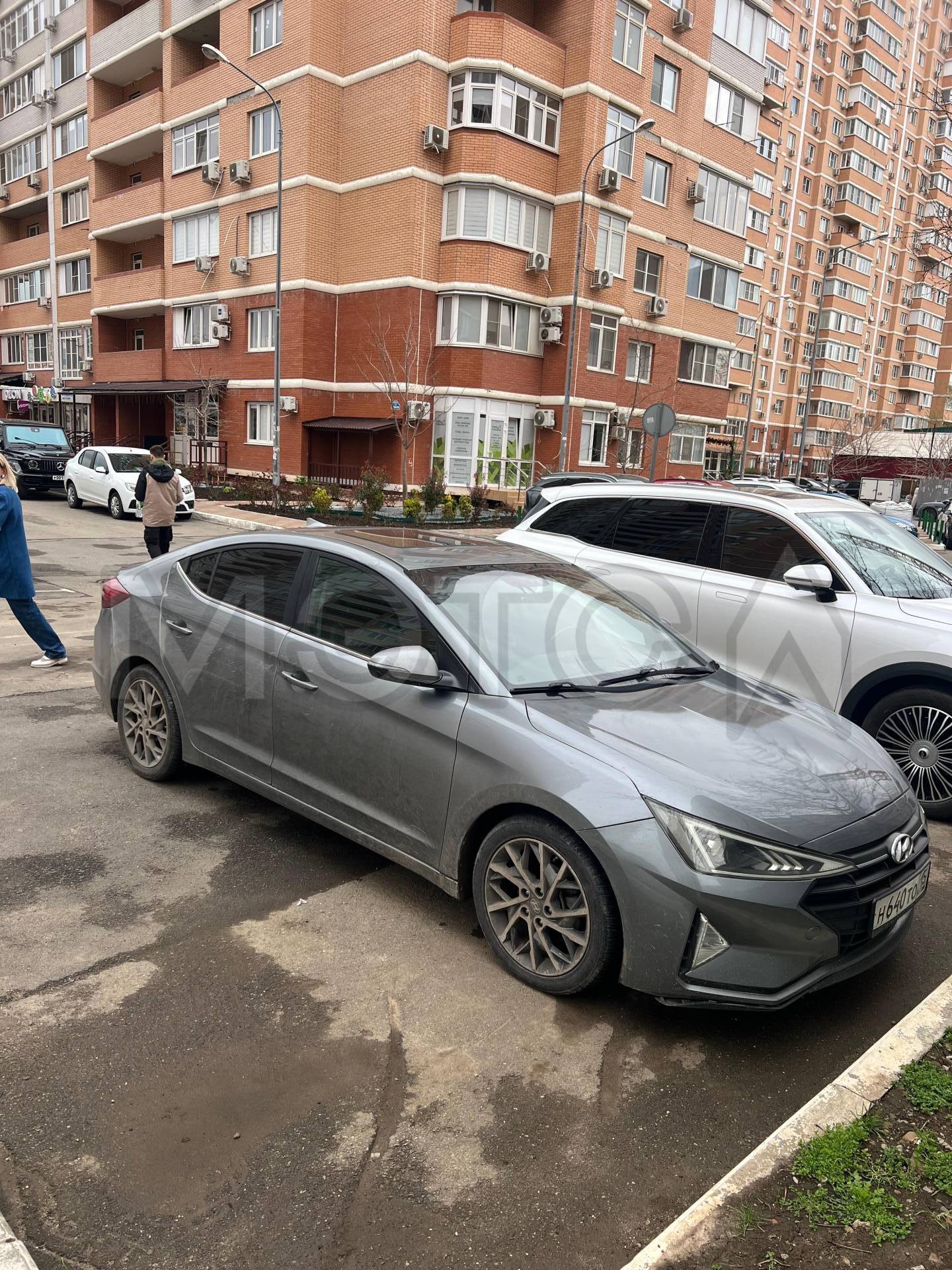 Транспортное средство: HYUNDAI ELANTRA, Идентификационный номер (VIN номер): KMHD84LF6KU783639, Год изготовления: 2018, Гос.номер: Н640ТО15, начальная цена продажи: 1 110 000 руб.
Порядок ознакомления с имуществом должника:
Ознакомление с имуществом производится с момента публикации сообщения о продаже имущества и до окончания приема заявок по предварительной записи по телефону: +79183195388.
