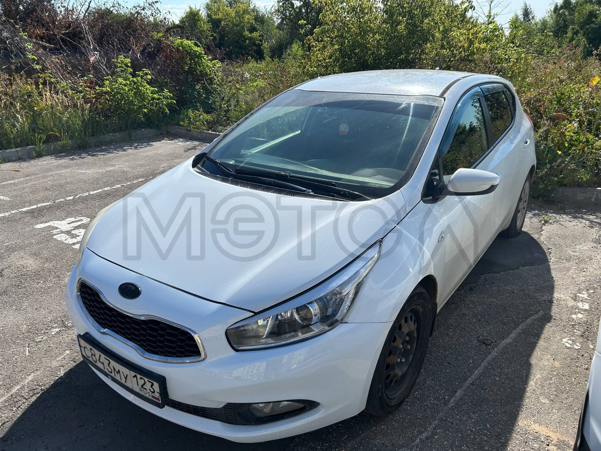 Марка и(или) модель: KIA JD (CEED)
Год выпуска: 2013
Идентификационный номер (VIN): XWEHN512AE0005349
Номер кузова (кабины): XWEHN512AE0005349
Цвет кузова (кабины): Белый
Порядок ознакомления с имуществом должника:
Получение дополнительной информации, ознакомление с имуществом, документами и условиями проведения торгов проводится по адресу: г. Ульяновск, ул. Дворцовая, д. 7 А, по предварительной записи по тел. +7 967 771 81 01, e-mail: 718101@mail.ru
