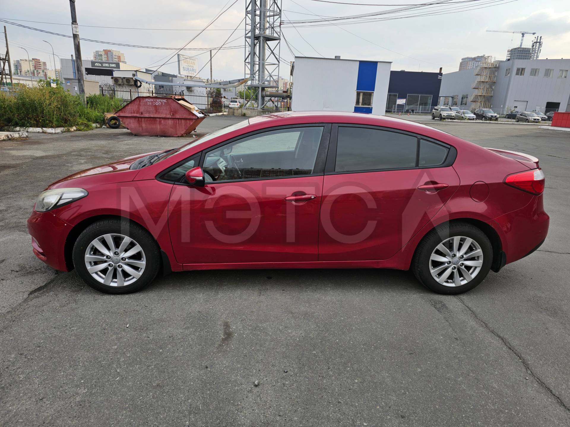 Легковой автомобиль, марка: КИА/KIA YD CERATO FORTE, VIN: XWEFX417BD0000340, 2013 г.в., цвет: красный.
Порядок ознакомления с имуществом должника:
Во избежание претензий к финансовому управляющему, относительно состояния имущества (лота), его состава, покупателю действуя добросовестно, необходимо проявить должную осмотрительность и выехать по месту нахождения имущества (лота) с целью его осмотра - личного либо через законного представителя (с надлежащим образом оформленной доверенностью).
С имущ
