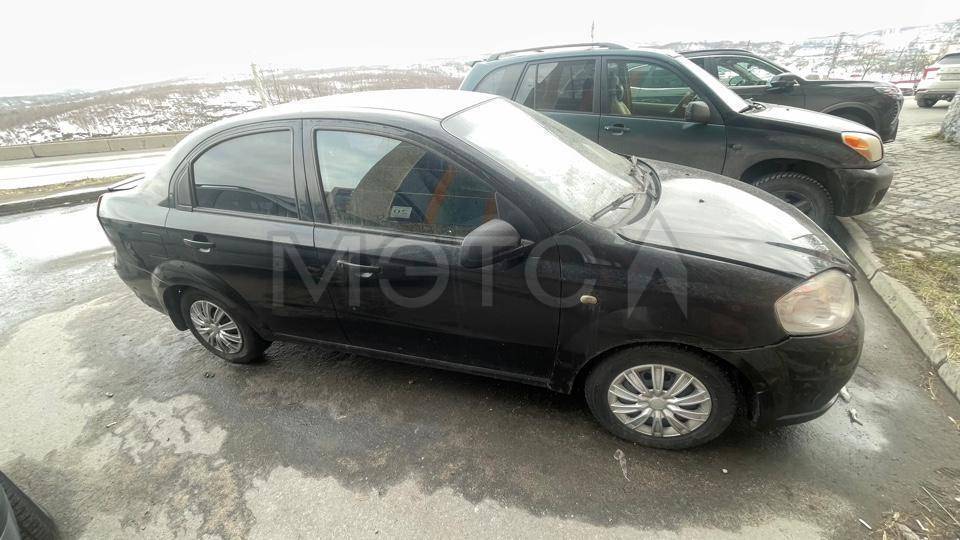 Легковой автомобиль, Марка: Chevrolet, Модель: Klas Aveo, Год изготовления: 2011, Цвет: ЧЁРНЫЙ, VIN: XUUSF69W9B0006431, ПТС: 51 PM 698078, Госномер: A822XB51, Изготовитель (страна): Россия, Модель двигателя: F14D4, Тип двигателя: БЕНЗИНОВЫЙ, Двигатель №: 065078KA, Мощность двигателя, л. с. (кВт): 101 (74), Рабочий объем двигателя, куб. см: 1399, Шасси (рама) № ОТСУТСТВУЕТ, Кузов №: XUUSF69W9B0006431, Экологический класс: ЧЕТВЕРТЫЙ, Разрешенная максимальная масса 1573 кг, Масса без нагрузки 1218 