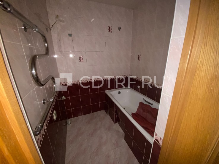 Заложенное недвижимое имущество: Двухкомнатная квартира, пл. 65,50 кв.м., кадастровый № 23:44:0505001:4245, расположенная по адресу: Краснодарский край, г. Кропоткин, Микрорайон-1, д. 45, кв. 41
Ознакомление с договором о задатке и проектом договора купли-продажи имущества осуществляются в сети «Интернет» на сайте http://cdtrf.ru/ и www.bankrot.fedresurs.ru.
Также с договором о задатке, Положением и проектом договора купли-продажи имущества, описанием, составом и характеристиками продаваемого им