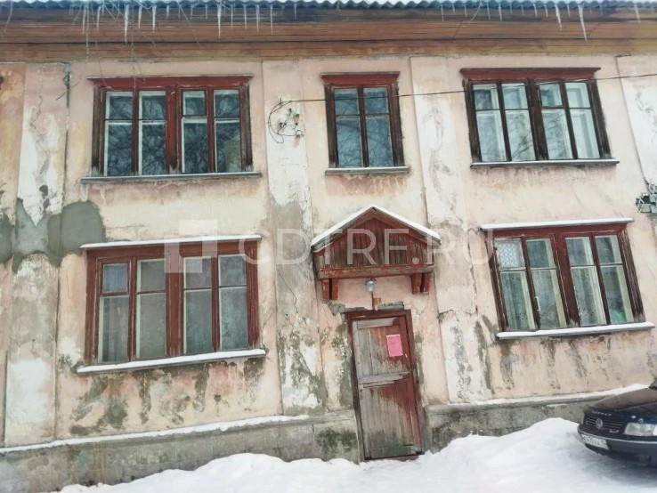 жилое помещение, площадью 61,2 кв.м., расположенное по адресу: Республика Карелия, р-н. Сегежский, пгт. Надвоицы, ул. Строителей, д. 6, кв. 2, кадастровый номер 10:06:0000000:11762.
По вопросам ознакомления с имуществом, и Положением о порядке, условиях и сроках продажи имущества обращаться по тел. 7 (921) 726-02-38 или на электронную почту karelcvd@yandex.ru.