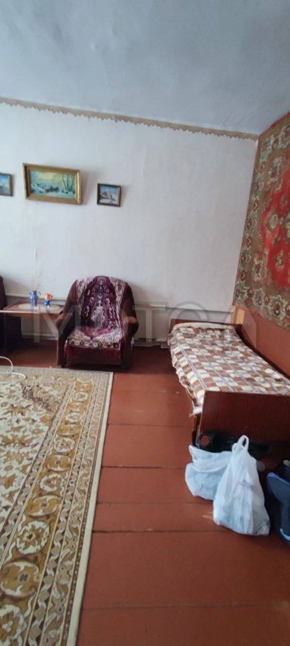 земельный участок (1 584 кв.м.) + дом блокированной застройки (71,1 кв.м.), расположенные по адресу: Респ. Татарстан, Агрызский р-н, с. Красный Бор, ул. Сельхозтехники, д. 12, кв. 2. Кадастровый номер земельного участка: 16:01:210107:67. Кадастровый номер дома блокированной застройки: 16:01:210107:266
Порядок ознакомления с имуществом должника:
С ЛОТОМ №1 можно ознакомиться по месту его нахождения: Татарстан респ, р-н Агрызский муниципальный, с/п Красноборское, с Красный Бор, ул Сельхозтехники, 