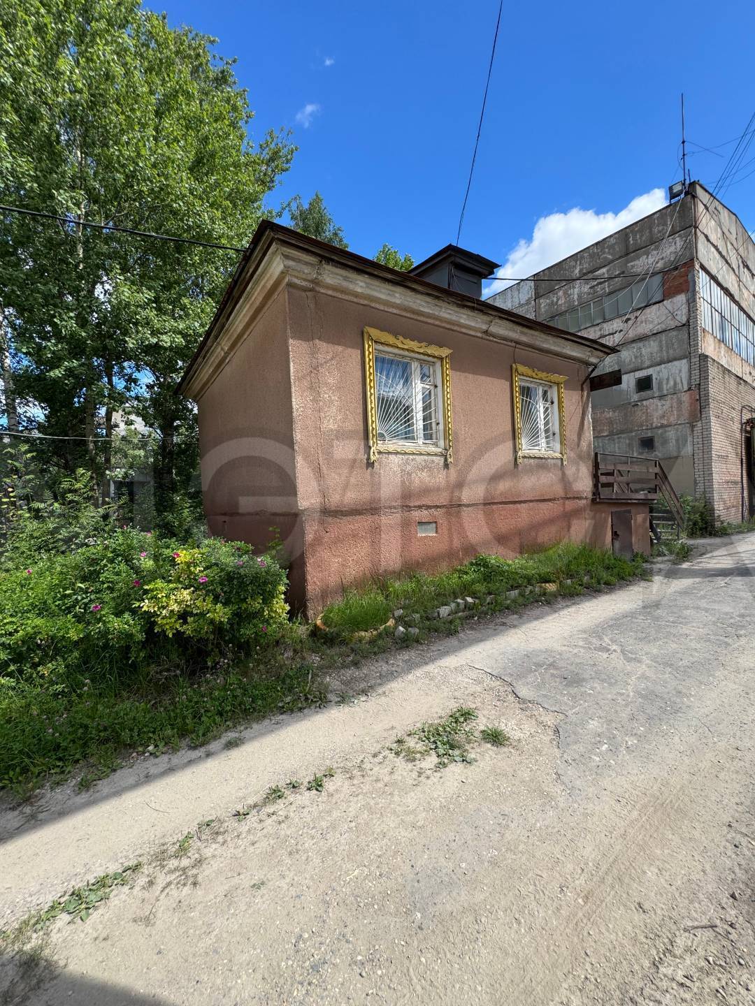 Водоузел, Литер Г1
Здание ГСМ, Литер Г2
Ж/д приеморазгрузочный узел, Литер Г4
Здание склада готовой продукции, Литер П
Здание склада, Литер К
Склад готовой продукции, Литер О
Здание приеморазгрузочного узла, Литер Г3
Здание приеморазгрузочного узла, Литер Г5
Здание проходной, Литер У
Сарай, Литер Г7
Склад, Литер Г6
Железобетонная площадка мойки и заправки миксеров
Железнодорожные подъездные пути
Порядок ознакомления с имуществом должника:
Заинтересованное лицо направляет на электронную почту кон