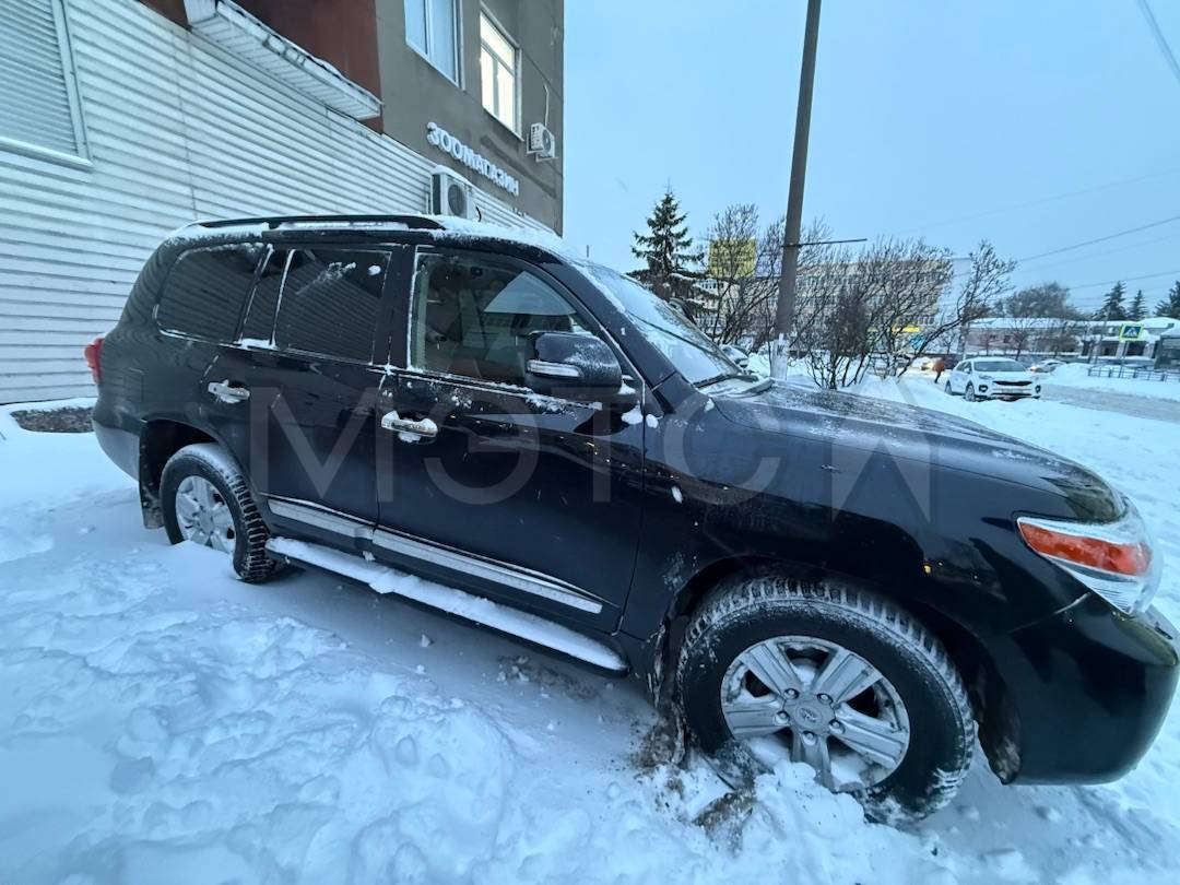 Марка, модель ТС: TOYOTA LAND CRUISER 200
Ид.№ (VIN): JTMHV05J004095769
Тип ТС: легковой универсал
Категория ТС: В/М1G
Год изготовления ТС: 2012
Кузов (кабина, прицеп): JTMHV05J004095769
ПТС 78 УТ 209994
Порядок ознакомления с имуществом должника:
Ознакомление с имуществом производится по адресу: г. Тверь, б-р Гусева, д. 68, кв. 83, с момента публикации сообщения о продаже имущества и до окончания приема заявок по предварительной записи по телефону: +7 910 843 44 56.