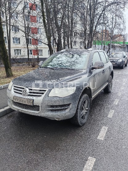 Автотранспорт; Тип автотранспортного средства: легковой; год выпуска ТС: 2010; Марка ТС: Фольксваген; Модель ТС: Туарег; VIN: XW8ZZZ7LZAG002192; гос. рег. знак: К914КН190; рабочий объем двигателя, куб.см.: 3; мощность двигателя (л.с.): 280.
Имущество обременено залогом в пользу ПАО Сбербанк (Уведомление о возникновении залога движимого имущества номер 2019-003-652727-630 от 22.05.2019 10:57:22 (время московское).
Ознакомиться с предметом торгов, его характеристиками, положением о проведении торг
