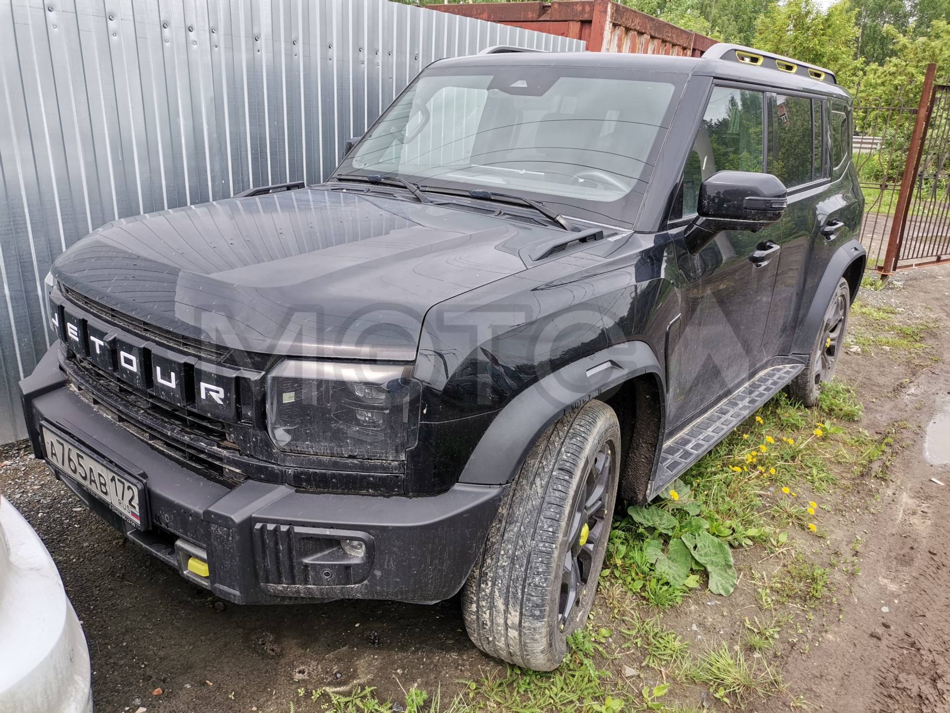 легковой автомобиль марки Jetour, модель T2, 2024 года выпуска, VIN HJRPBGJB1RB121473
Порядок ознакомления с имуществом должника:
Лот №1 находится на охраняемой стоянке, т.к. автомобиль JETOUR был изъят залоговым кредиторов (АО Инго Банк) у должника и передан ООО «Тюмень-Авто» на ответственное хранение охраняемой стоянке по адресу: г. Тюмень, ул. 50 лет октября, д. 206, строение 4.
С лотом №1 можно ознакомиться по адресу: г. Тюмень, ул. 50 лет октября, д. 206, строение 4, предварительно согласов