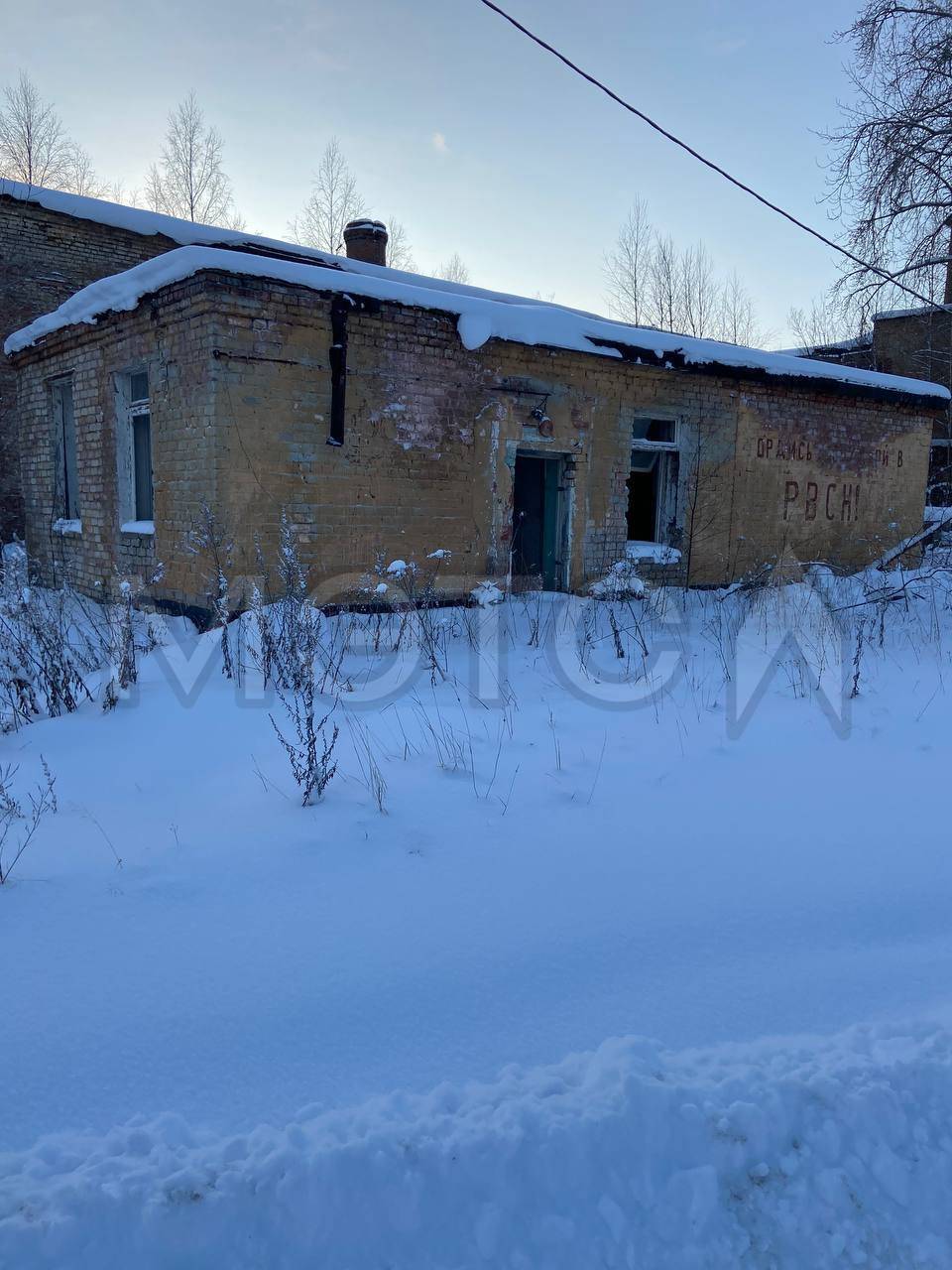сооружение, 10 кв.м., Пермский край, Военный городок № 3 (59:41:0000000:98)
Порядок ознакомления с имуществом должника:
Ознакомление Заявителей, Претендентов с реализуемым имуществом, документами к нему, производится с момента публикации настоящего сообщения о торгах по день завершения срока на подачу заявок на участие в торгах, по адресу: 614002 г. Пермь, ул. Чернышевского д. 39, кв. 228, письменную заявку на ознакомление с имуществом. В заявке на ознакомление обязательно должны быть указаны: о