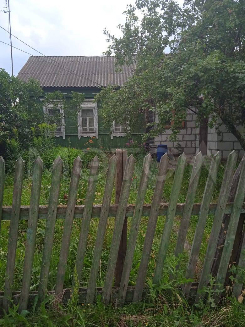 Жилой дом, общей площадью: 42,4 кв.м., кад. №: 62:13:1060101:85; земельный участок, 3 693 кв.м., кад.№: 62:13:1060101:4, расположенный по адресу: Рязанская обл., р-н Рыбновский, Чуриловское сельское поселение, д. Чемрово, д. 50
Порядок ознакомления с имуществом должника:
semina.torg@yandex.ru либо по телефону +7 (919) 273-13-96
Обращаю внимание, что на Имущество зарегистрировано ограничение (обременение) права: находится в залоге у ПАО «Сбербанк».
Дом однокомнатный, есть пристройка.