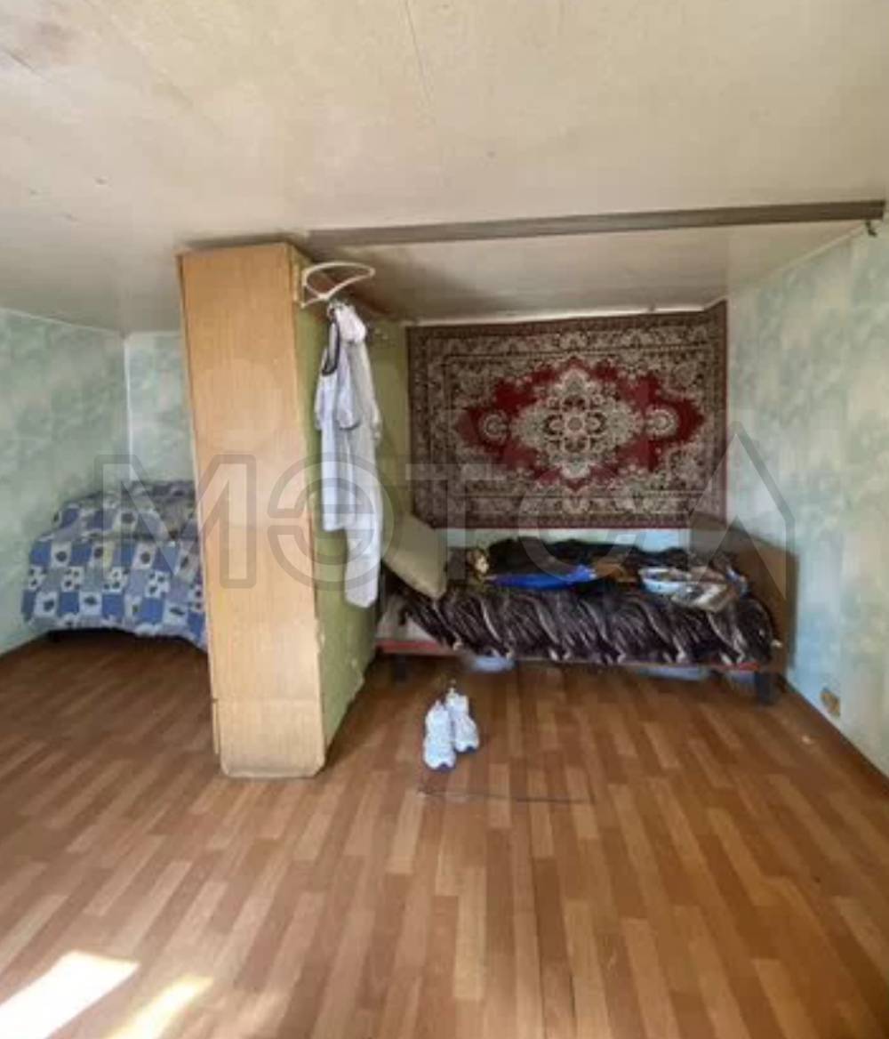 1/8 доли в праве общей долевой собственности на жилой дом, кадастровый номер 73:04:021402:55, общей площадью 125,90 кв. м, расположенный по адресу: Российская Федерация, Ульяновская область, Инзенский район, с. Проломиха, ул. Новая, д. 2.
Порядок ознакомления с имуществом должника:
С имуществом по лоту № 1 можно ознакомиться по адресу Ульяновская область, Инзенский район, с. Проломиха, ул. Новая, д. 2.по предварительной записи у организатора торгов по телефону +79170521392.