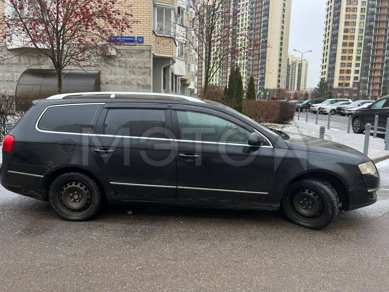 VOLKSWAGEN PASSAT 2006 года выпуска, VIN № WVWZZZ3CZ7E121590, гос.номер Р978ЕУ799, цвет кузова черный, коробка автомат. Техническое и внешнее состояние: на кузове, дверях местами имеются следы ржавчины, машина на ходу, но коробка передач работает с ошибками (пинается).
Порядок ознакомления с имуществом должника:
Ознакомление с имуществом производится, с момента публикации сообщения на Электронной торговой площадке о продаже имущества и до окончания приема заявок, по предварительному согласованию