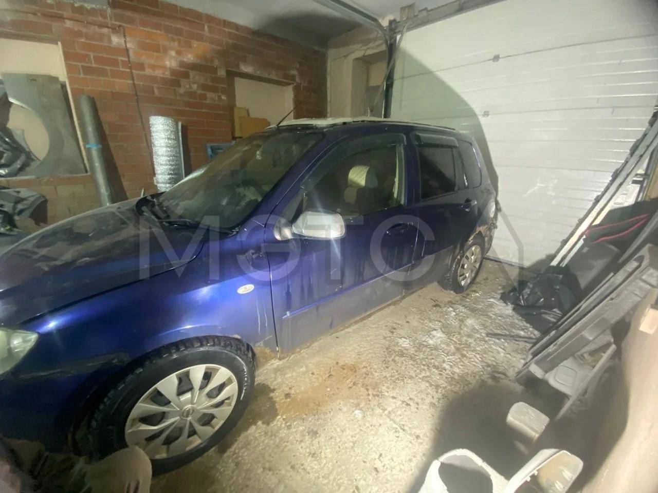Автомобиль легковой MAZDA DEMIO, 2002 года выпуска, г/н А348УЕ38, номер кузова: DY3W-112332, цвет: синий
Порядок ознакомления с имуществом должника:
Ознакомление с имуществом проводится по адресу: г. Иркутск, с момента публикации сообщения о продаже имущества и до окончания приема заявок по предварительной записи по телефону: 89245332220.