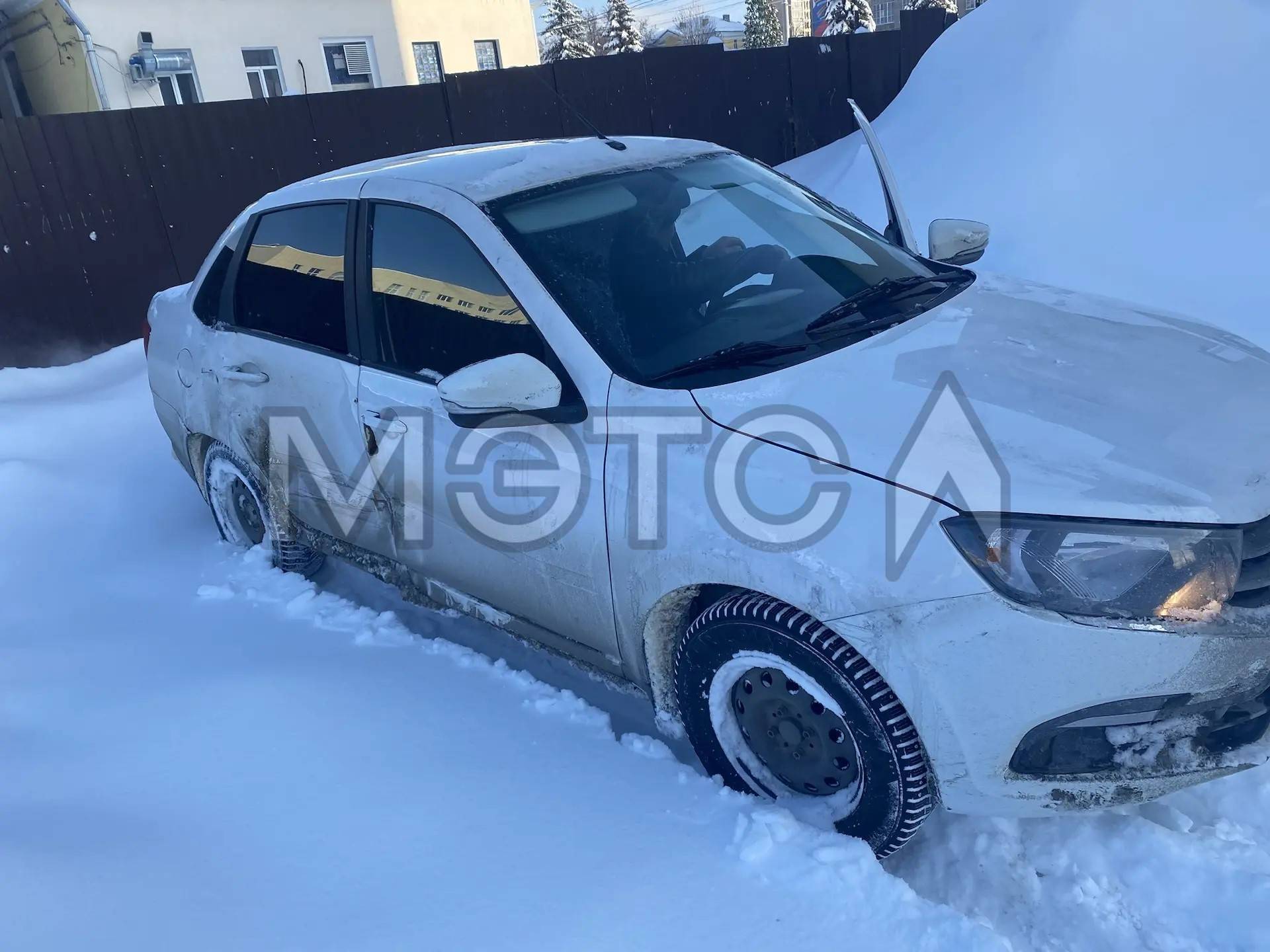 Легковой автомобиль, Лада Гранта, 2023 г.в. VIN XTA219040R1018001
Порядок ознакомления с имуществом должника:
Ознакомление с имуществом, описанием, составом и характеристиками, производится по месту нахождения имущества. Иная информация и согласование осмотра имущества, в рабочие дни, в рабочее время, в период приема заявок, предварительно согласовав осмотр по тел. +7 920 770 65 59 / эл. почта ArbitrAndreev@yandex.ru
Во избежание претензий к Арбитражному управляющему, относительно технического с