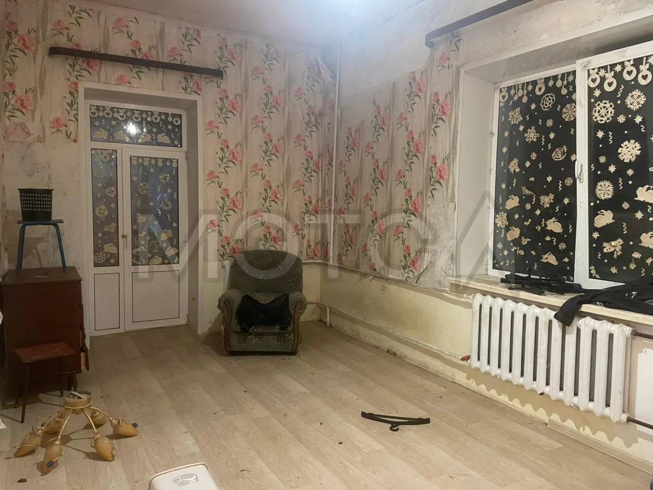 Квартира, общей площадью 33,3 м2, расположенная по адресу: Брянская область, р-н Клинцовский, п. Первое Мая, ул. Центральная, д.6, кв.5, кадастровый (условный) номер: 32:13:0090102:114.
Имущество находится в залоге ПАО «ДОМ.РФ» ИНН 7729355614
Порядок ознакомления с имуществом должника:
Ознакомиться с порядком продажи имущества, получить дополнительную информацию о праве требования можно в рабочие дни с 10:00 до 16:00 час. по предварительной договоренности с организатором торгов о дне и времени т