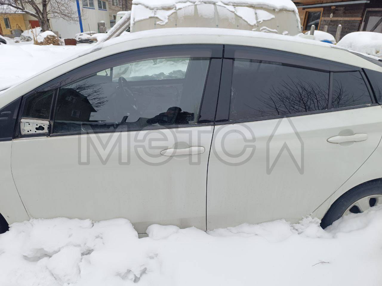 Автотранспортное средство «Тойота Приус Гибрид» 2017 года выпуска, гос. номер Р790ОС27
Порядок ознакомления с имуществом должника:
Имущество находится на хранении у должника, ознакомиться с ним возможно по предварительно договоренности по телефону 89622259545 (должник), 89141672665 (организатор торгов).