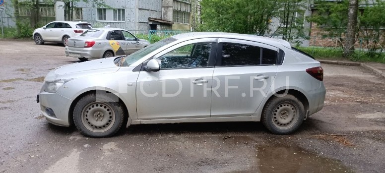 автомобиль CHEVROLET KL1J CRUZE VIN: XUFJA685JC3080833, двигатель № Z18XER
20SL9943, 2012 г.в.
Ознакомление с имуществом и документами осуществляется по предварительному согласованию в период приема заявок в рабочие дни с 9:00 до 16:00 по электронной почте: Marakulin.43@yandex.ru и телефону Организатора торгов +7 (961) 569-03-48.