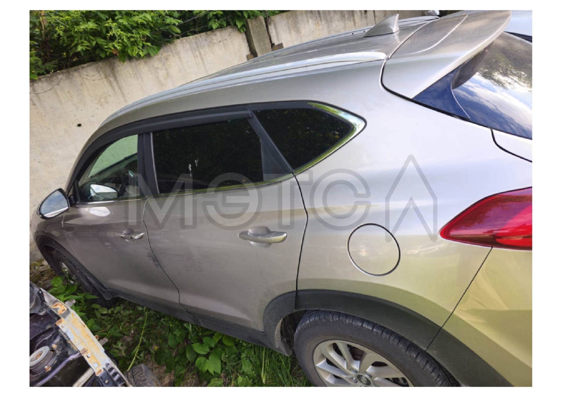 Автомобиль легковой, марка: ХЕНДЭ, модель: ТУКСОН, VIN: XWEJC813DJ0006288, гос. рег. номер: Р757МТ68, год изготовления: 2017
Порядок ознакомления с имуществом должника:
Ознакомление с имуществом:
С ЛОТОМ №1 можно ознакомиться по месту его нахождения: г. Тамбов ул. Урожайная 2Е, предварительно согласовав время с Финансовым управляющим по тел. +79191206769, либо путем направления запроса на электронную почту au.sergienko@inbox.ru, с момента публикации сообщения о продаже имущества и до окончания п