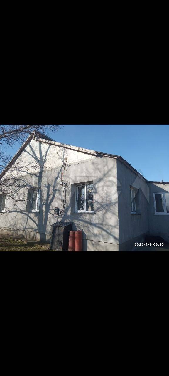 1/5 доля в жилом доме, площадь 97.2 кв.м., назначение: жилое, количество этажей: 1, адрес (местонахождение): Россия, Респ Крым, р-н Первомайский, с Сары-баш, Интернациональная, дом 43, кадастровый (условный) номер: 90:09:160101:337
Порядок ознакомления с имуществом должника:
Для получения всей имеющейся информации о лоте (в том числе фото) необходимо направить запрос на адрес эл. почты (в теме письма указать ФИО должника): au-mem.torg1@yandex.ru либо по телефону +7 (919) 171-08-77