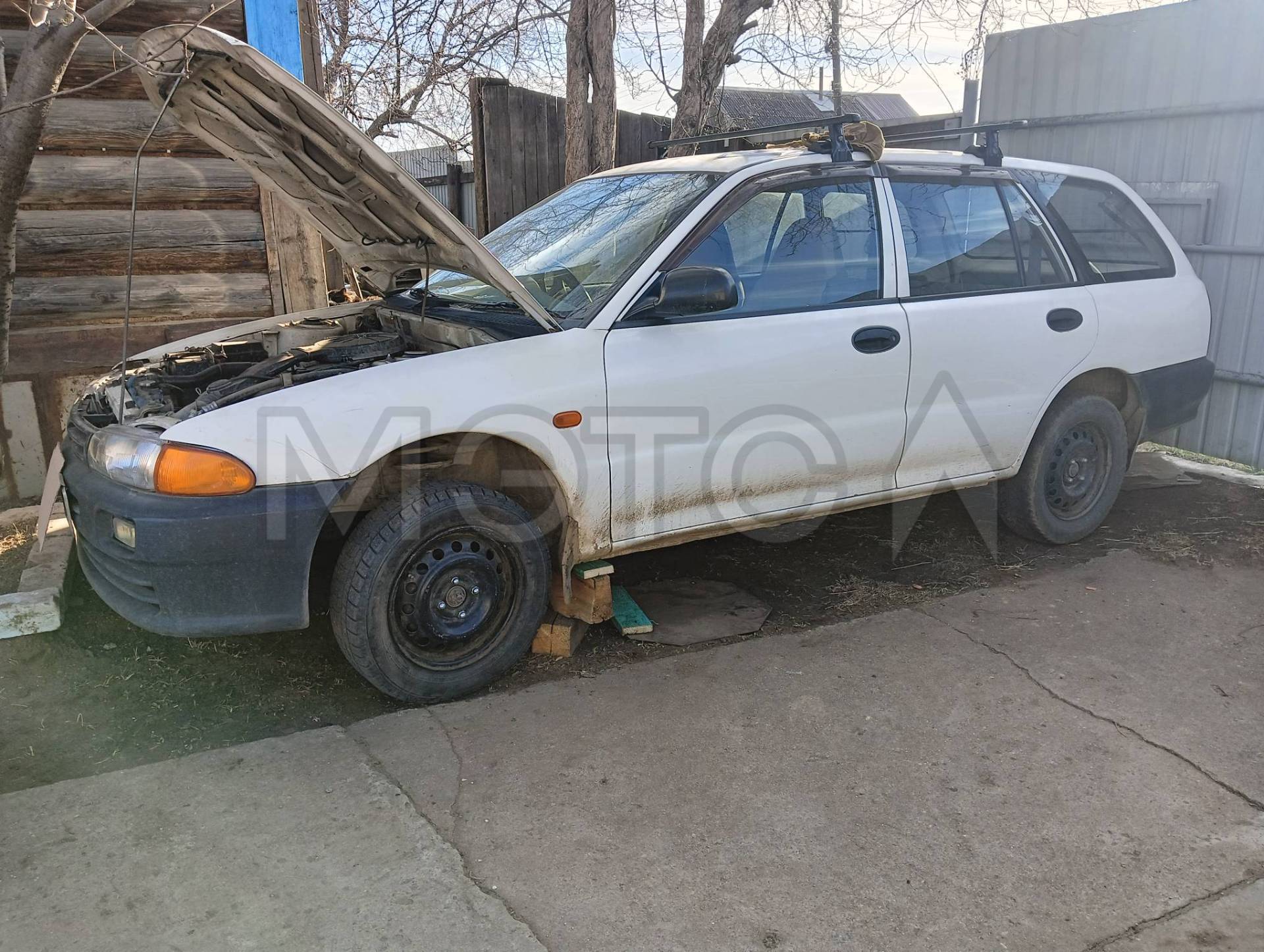 Легковой автомобиль, марка: Mitsubishi, модель: Libero, год изготовления: 2001, цвет: белый, VIN: отсутствует, ПТС: 25 УА 240132, г/н: М130АХ75, кузов CB2V № 0704116
Порядок ознакомления с имуществом должника:
По адресу Забайкальский край, Читинский район, пгт. Новокручининский, ул. Партизанская, 6
По предварительной договоренности с должником по телефонам +7-914-513-8403 и +7-996-830-5413