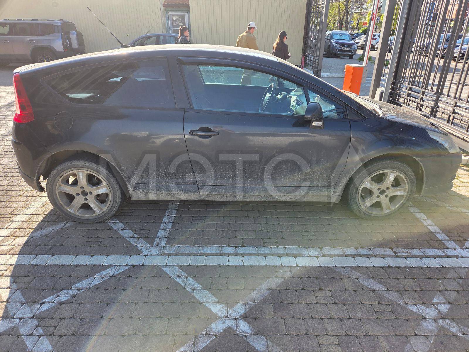 Автомобиль СИТРОЕН С4, 2005 гв, VIN: VF7LANFUC74300090, на ходу.
Порядок ознакомления с имуществом должника:
Ознакомление в рабочие дни с 10-00 до 16-00 по месту нахождения имущества – Краснодарский край, г. Краснодар, ул. Кармалина, д. 34, согласовав время и дату ознакомления по эл. почте:au_laptev@mail.ru, тел. 8-905-476-26-26.