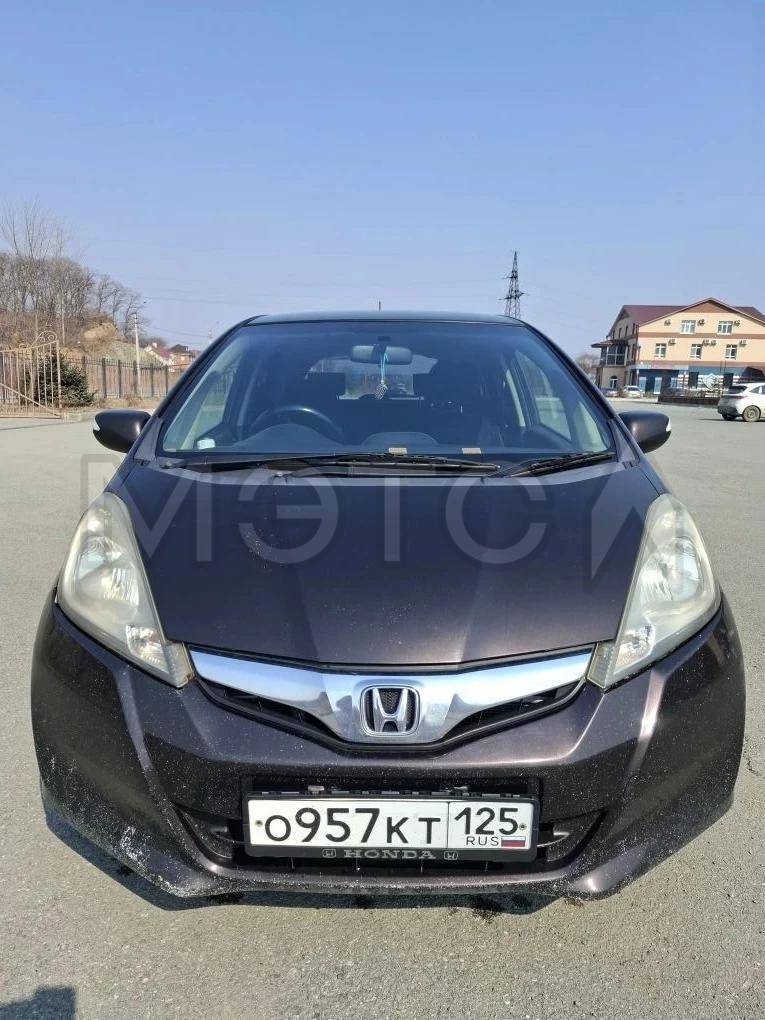 Модель: HONDA FIT; Год выпуска: 2010г, Идентификационный номер (VIN) отсутствует; Категория: В; Модель, № двигателя № L15A-1706550, Шасси (рама) отсутствует; Кузов (кабина, прицеп) GE8-1505799, ПТС № 25УМ474809
Порядок ознакомления с имуществом должника:
С имуществом по лоту №1 можно познакомиться по местонахождению имущества по предварительной записи у организатора торгов путем направления запроса по адресу эл. почты daryavinter_au@mail.ru