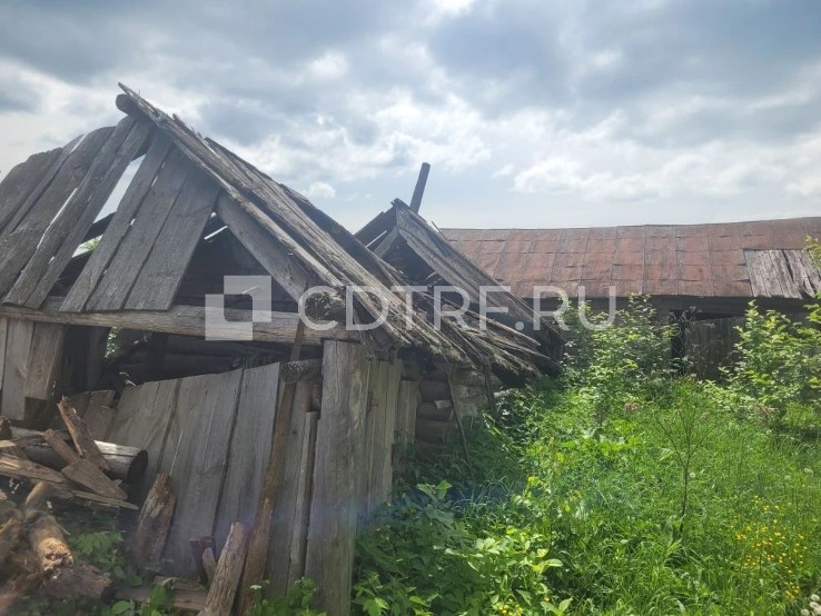 Земельный участок, площадь 3173 кв.м., кадастровый (условный) номер: 12:13:0940101:144 и Здание, площадь 38.8 кв.м., назначение: Жилое, кадастровый (условный) номер: 12:13:0940101:148, адрес (местонахождение): 425120, респ Марий Эл, Моркинский р-н, деревня Мари-Кужеры, ул Центральная, д 40, вид собственности: индивидуальная.
Во избежание претензий к АУ относительно технического состояния имущества (лота), его комплектности, покупателю действуя добросовестно, необходимо проявить должную осмотрите