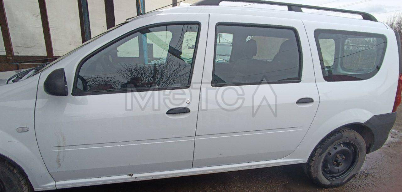 Автомобиль марки LADA модель Largus 2017 г.в. VIN-номер XTAK5035LK1164221
Порядок ознакомления с имуществом должника:
Заявка на участие в торгах оформляется в электронном виде на сайте площадки при переходе на страницу подачи заявки. Сведения о наименовании, организационно-правовой форме, месте нахождения, почтовом адресе заявителя (для юридического лица); фамилии, имени, отчества, паспортных данных, сведения о месте жительства заявителя (для физического лица); номера контактного телефона, адрес